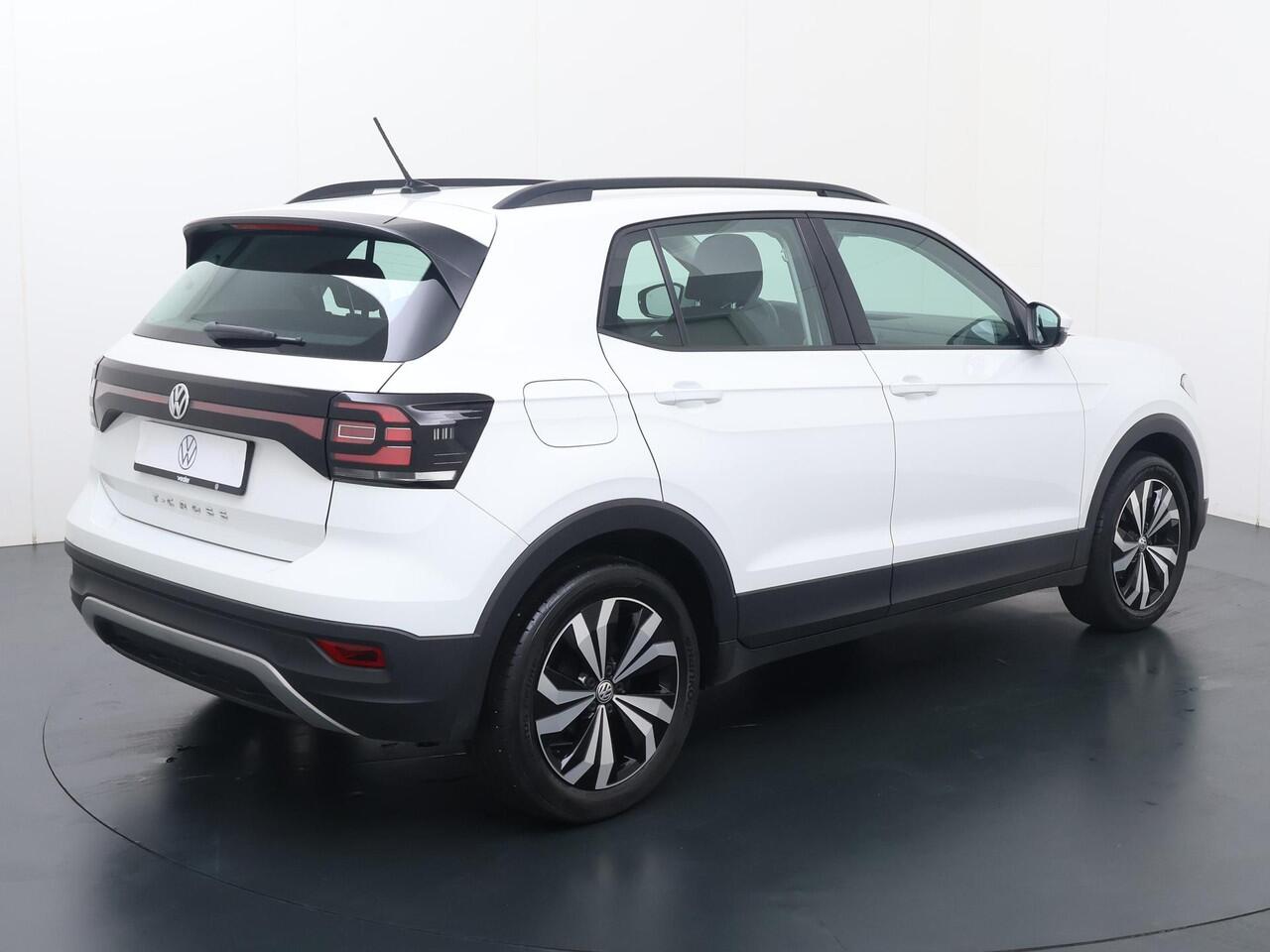 Volkswagen T-Cross 1.0 TSI Life | 95 PK | Lichtmetalen velgen 17"| Apple CarPlay / Android Auto | Cruise control |