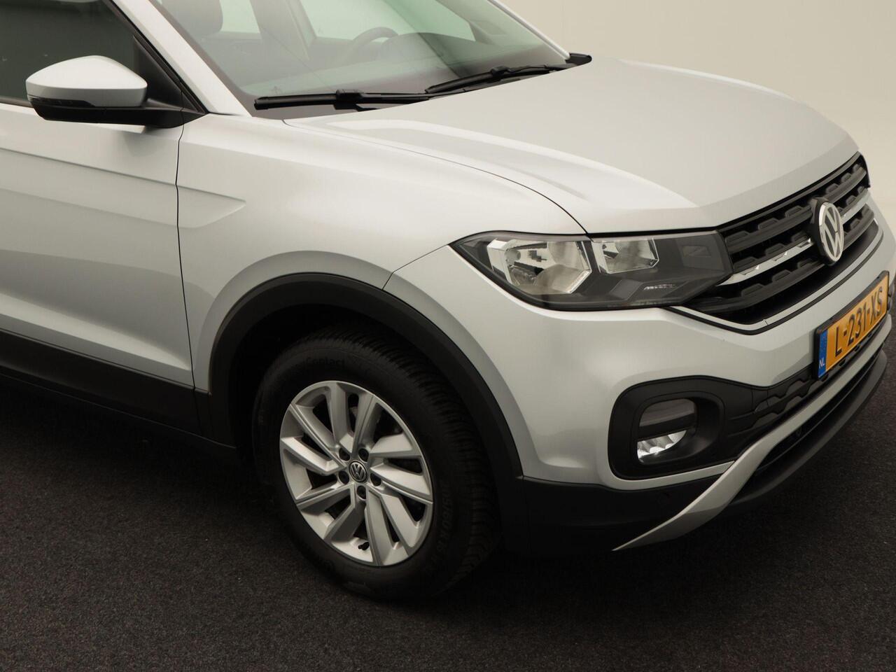 Volkswagen T-Cross 1.0 TSi 115 Pk Automaat Life | Airco | Parkeersensoren | Carplay | 16 inch | 69.798 Km!!