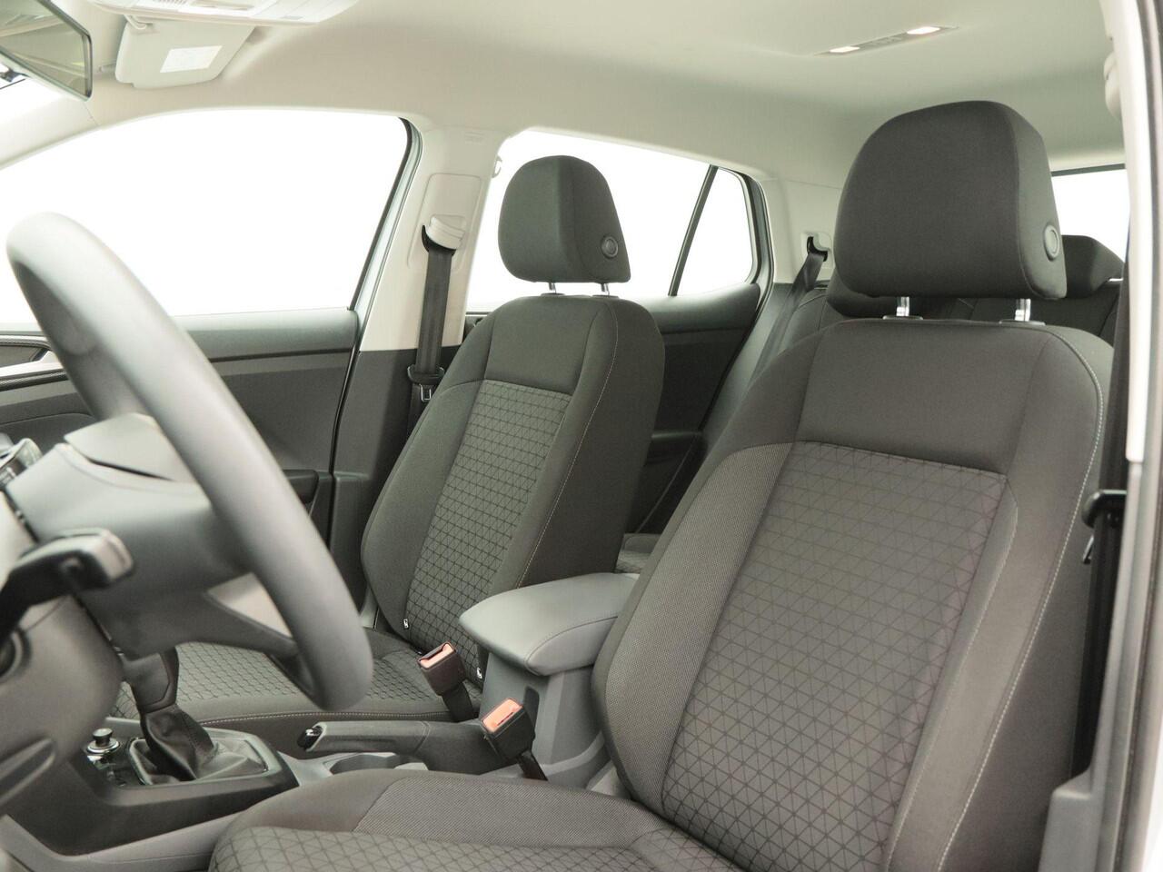 Volkswagen T-Cross 1.0 TSi 115 Pk Automaat Life | Airco | Parkeersensoren | Carplay | 16 inch | 69.798 Km!!