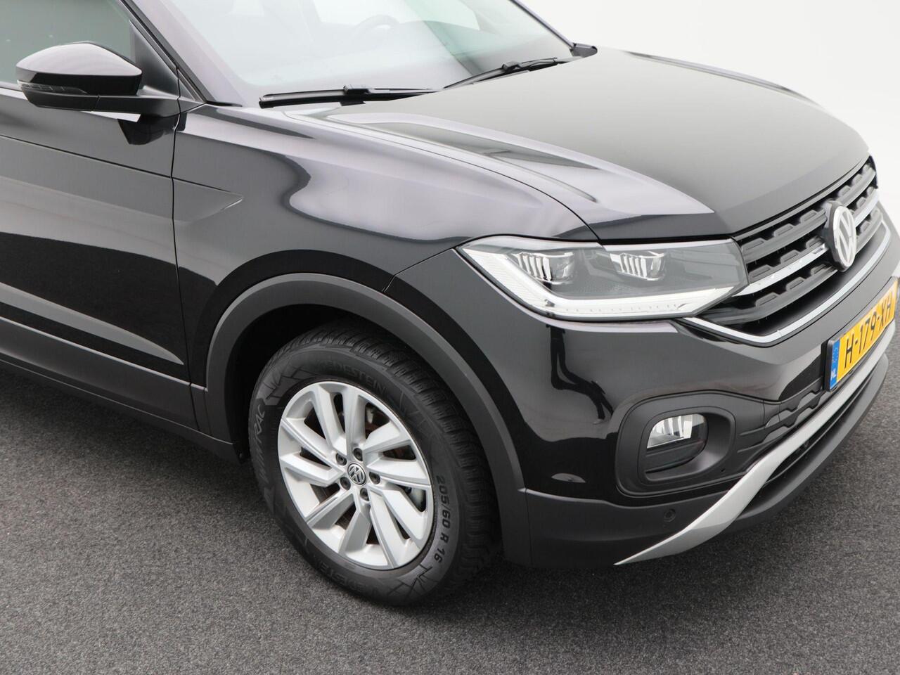 Volkswagen T-Cross 1.0 TSi 115 Pk Automaat Life Business | Full LED | Camera | CarPlay | Keyless | Parkeersensoren | Privacy Glass | Navigatiesysteem | 16 Inch