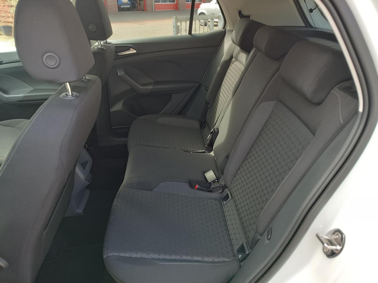 Volkswagen T-Cross 1.0 TSI Style Business R-Line, carplay, ad.cruise