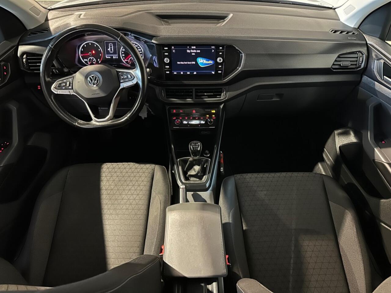 Volkswagen T-Cross 1.0 TSI LIFE l LMV l TREKHAAK l ACC l CLIMA l NAVI l NAP l