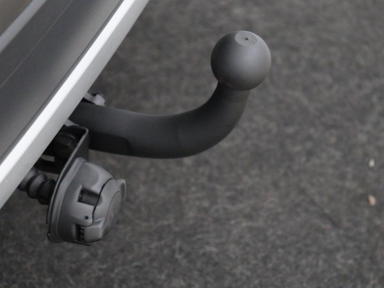 Volkswagen T-Cross 1.0 TSI Style | Automaat | Stoelverwarming | Camera | Virtual Cockpit | Trekhaak | Navigatie | Adaptive cruise | Full LED | Climate control | Parkeerhulp