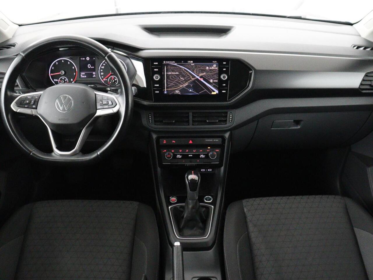 Volkswagen T-Cross 1.0 TSI Life Business | Carplay | Full LED | Keyless | Adaptive cruise | Navigatie | Parkeerhulp | Climate control | Parkeerhulp | Dodehoek detectie | Bluetooth
