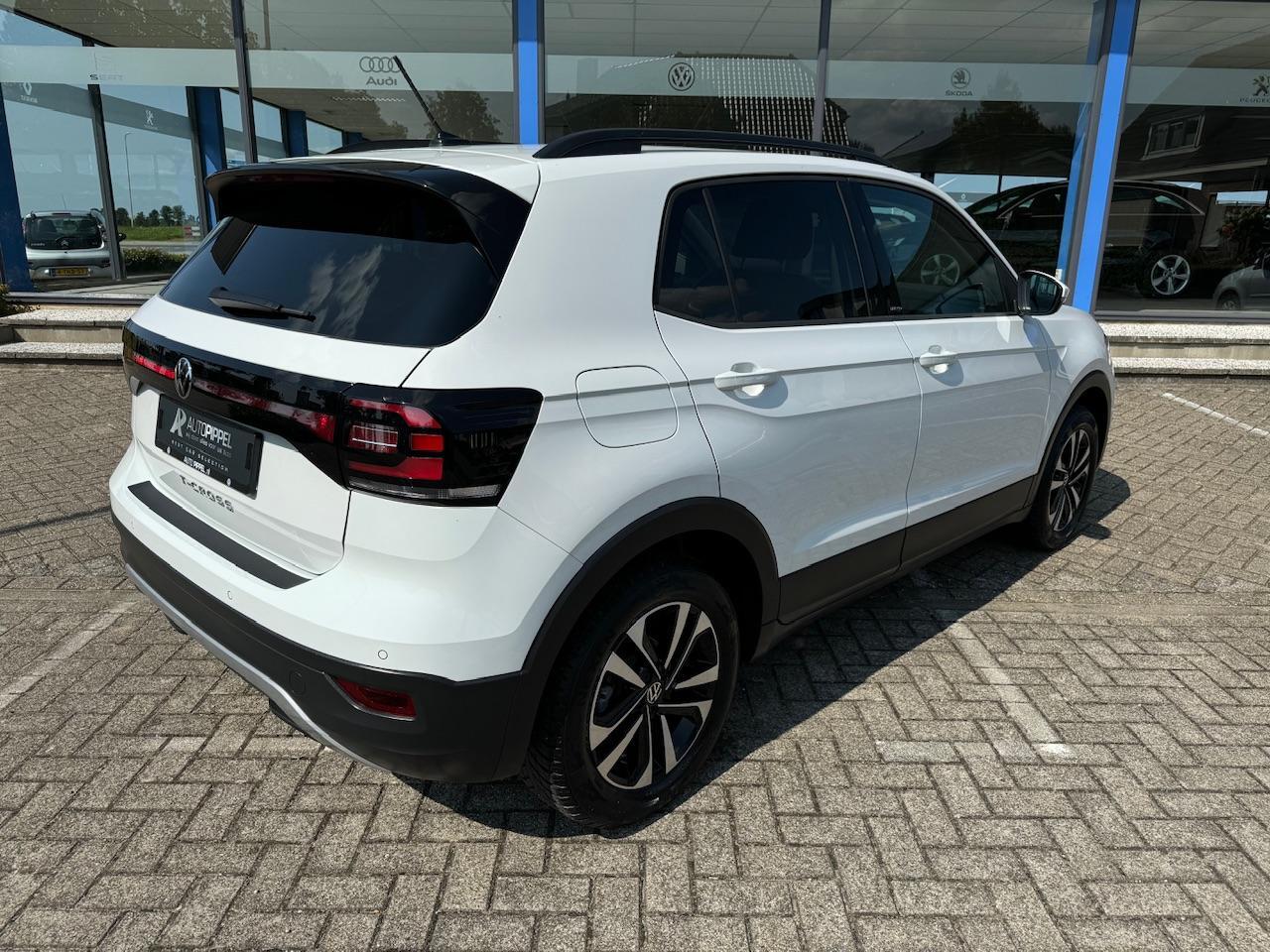 Volkswagen T-Cross 1.5 TSI Style | led | trekhaak | 150pk