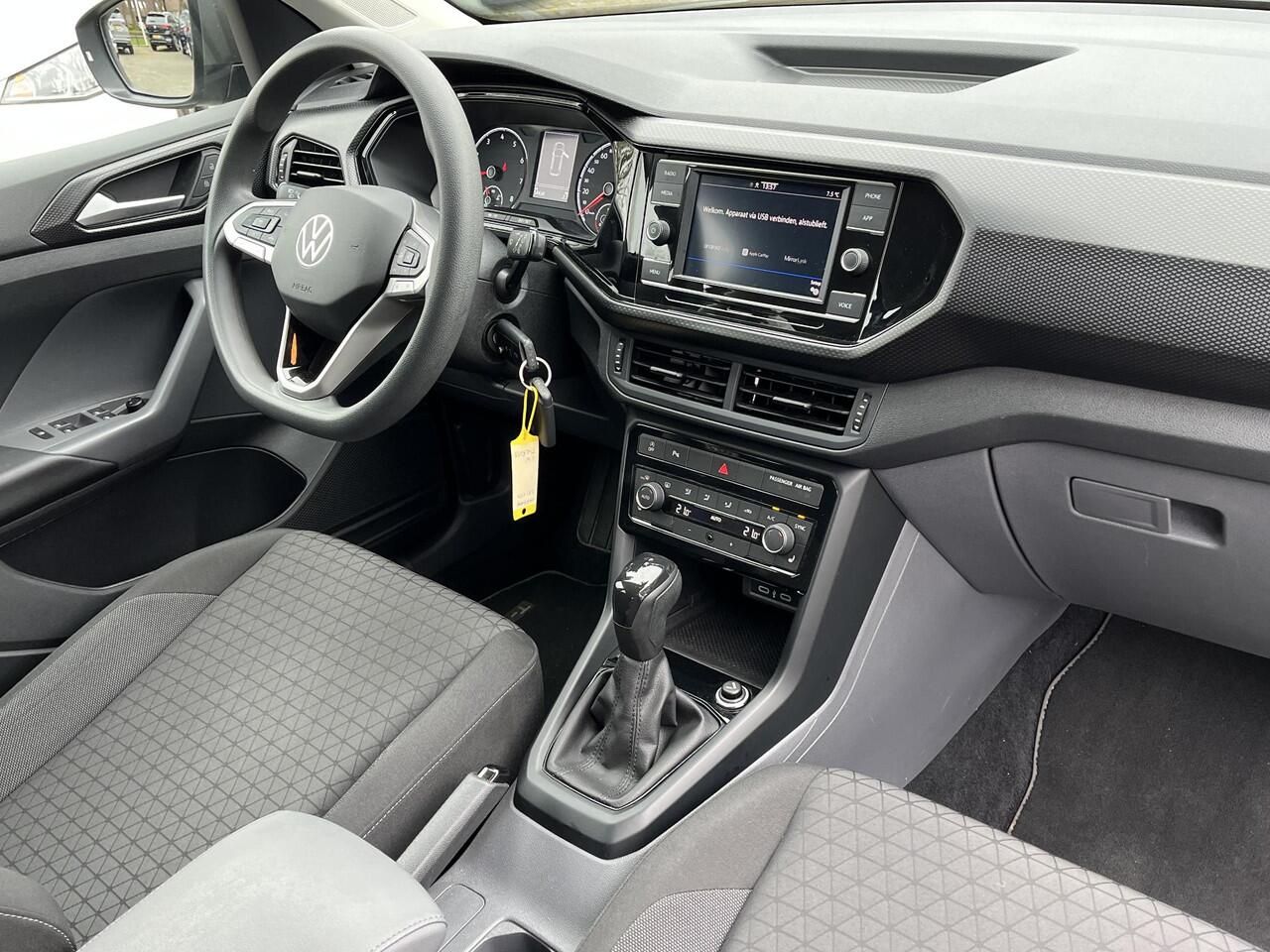 Volkswagen T-Cross 1.0 TSi DSG Life | CLIMA | STOELVERW. |