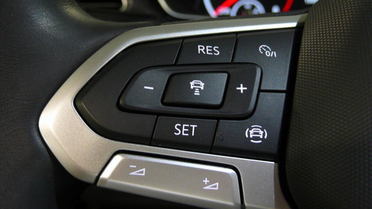 Volkswagen T-Cross 1.0 TSI Life