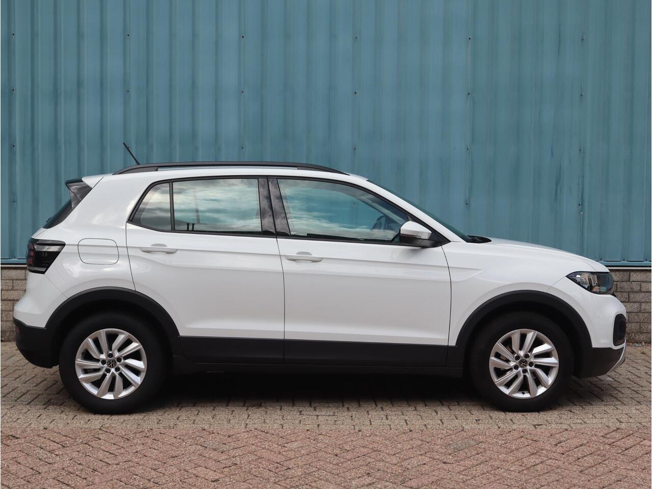 Volkswagen T-Cross Go 1.0 TSI 95pk | APPLE CARPLAY / ANDROID AUTO | AIRCO |