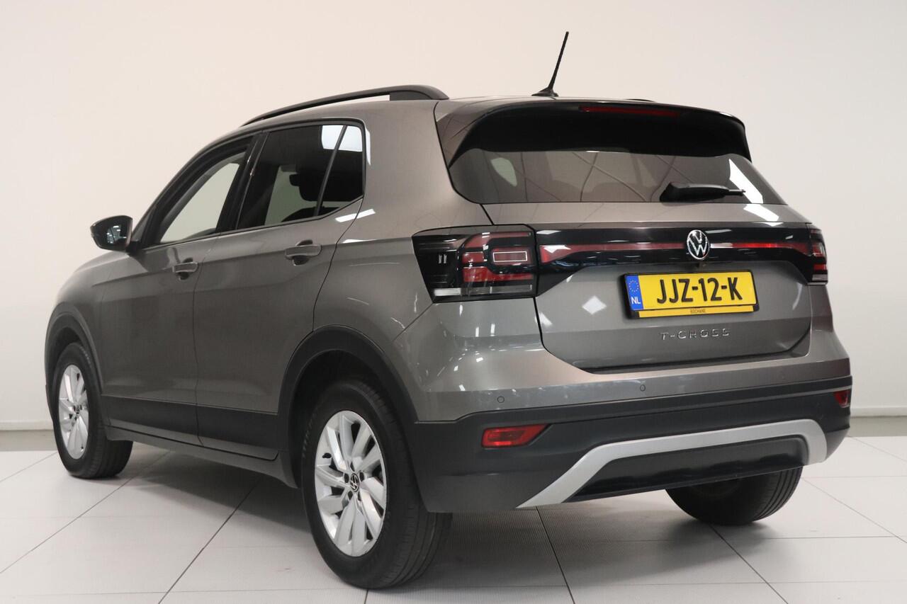 Volkswagen T-Cross 1.0 TSI Style | Camera | AppleCarplay AndroidAuto Navigatie | Stoelverwarming | DAB+ | LED koplampen | Adaptieve cruisecontrol |