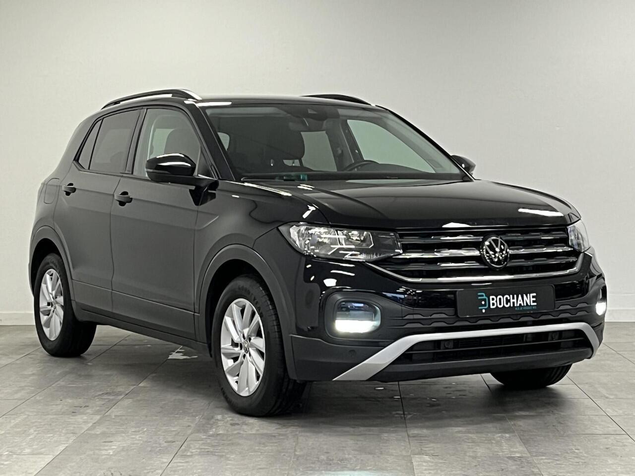 Volkswagen T-Cross 1.0 TSI Life | CAMERA | ACC | STOELVERWARMING |