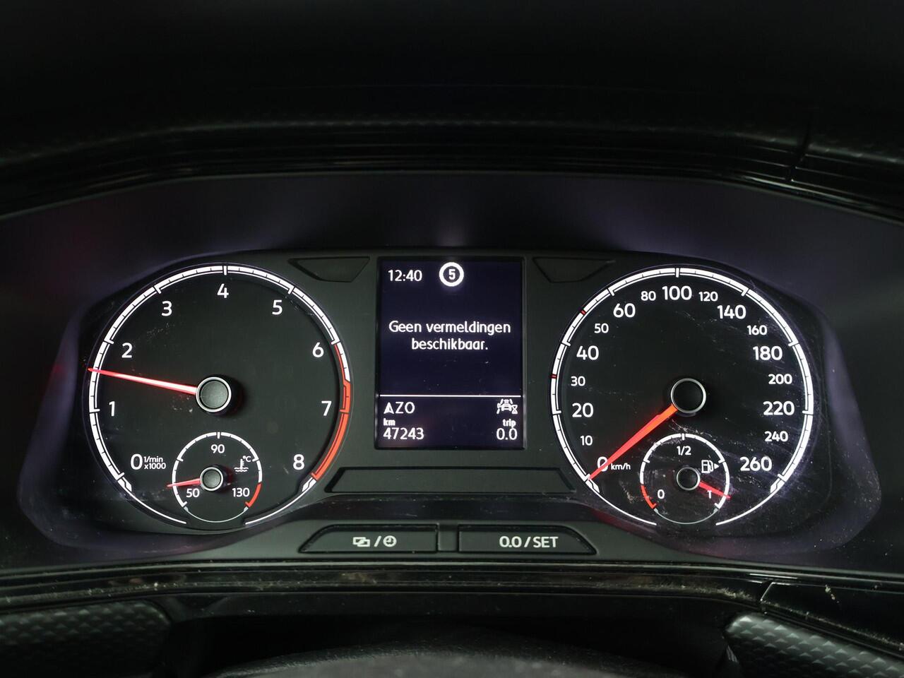 Volkswagen T-Cross 1.0 TSI Life | 95 PK | Climate control | Navigatiesysteem | Parkeersensoren |