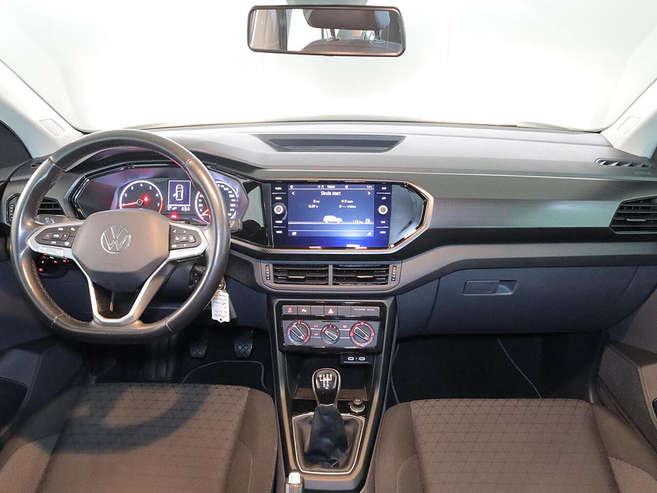 Volkswagen T-Cross 1.0 TSI Life 95pk 5bak| parksensors| airco| 18' LM-velgen