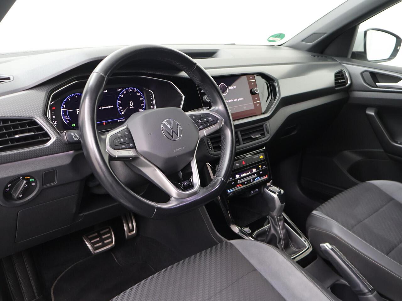 Volkswagen T-Cross 1.0 TSI R-Line | 110 PK | Automaat | Achteruitrijcamera | Navigatiesysteem | LED verlichting |