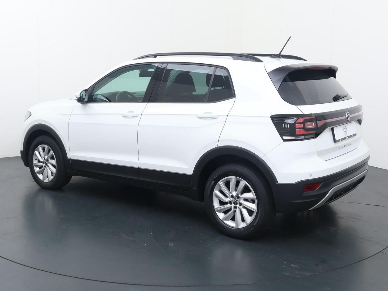 Volkswagen T-Cross 1.0 TSI Life | 110 PK | Automaat | Navigatiesysteem | Adaptive cruise control |