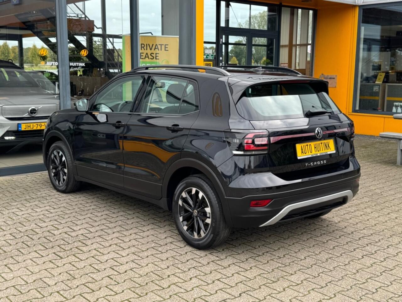 Volkswagen T-Cross 1.0 TSI Life Business - Navi-Apple/Android