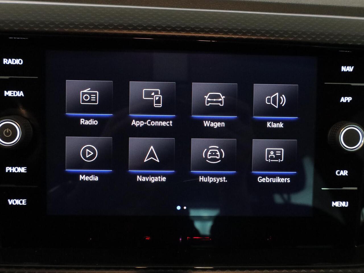 Volkswagen T-Cross 1.0 TSI Life 95pk 5bak| parksensors| airco| 18' LM-velgen