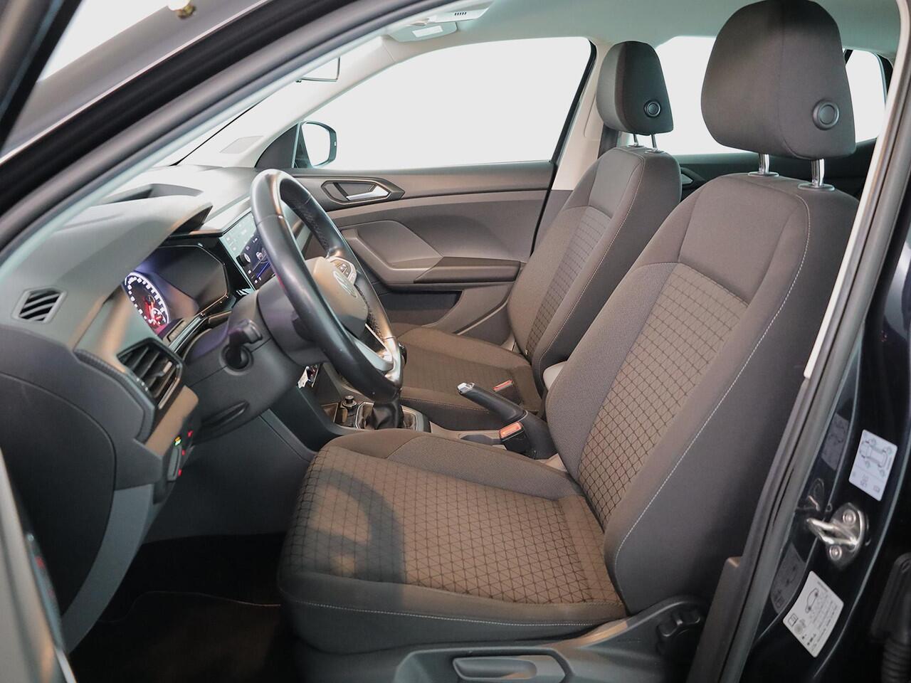 Volkswagen T-Cross 1.0 TSI Life 95pk 5bak| parksensors| airco| 18' LM-velgen