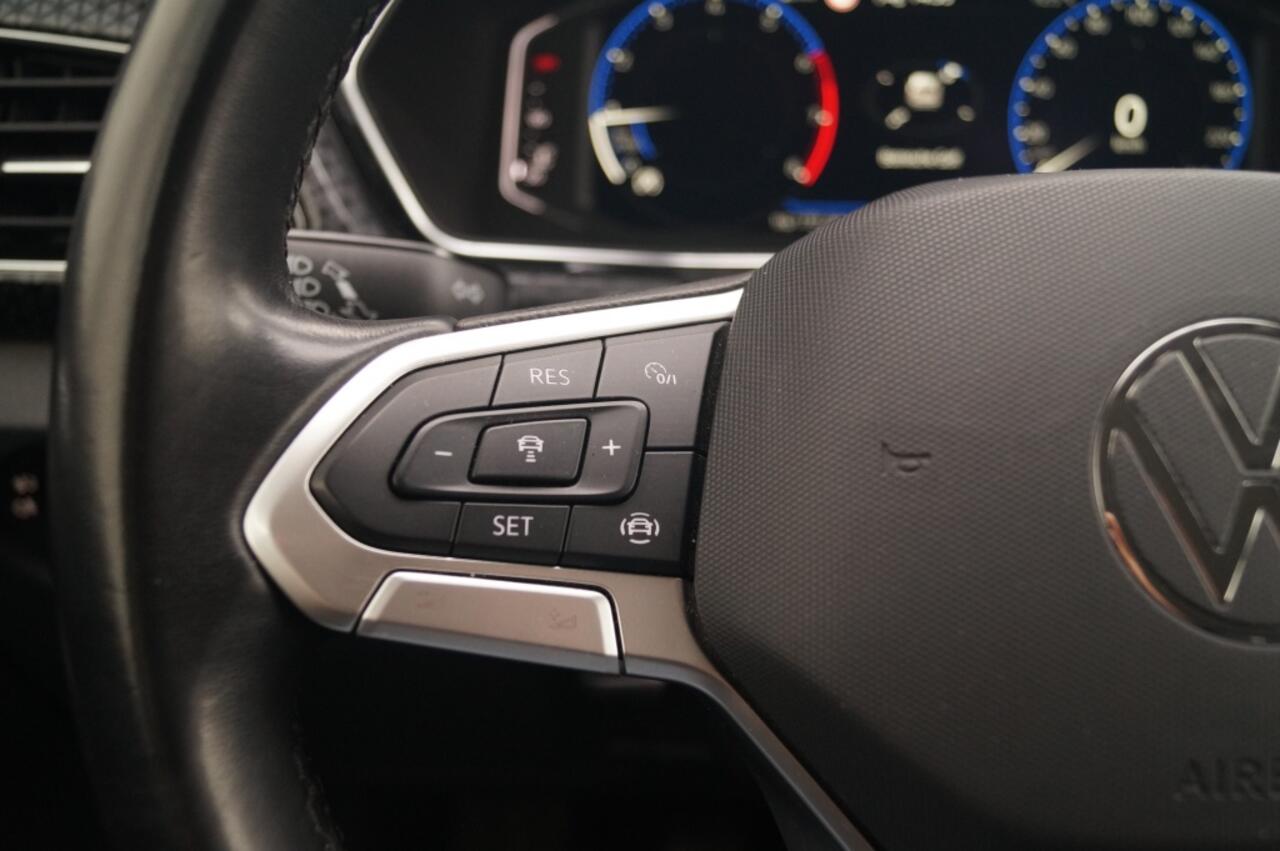 Volkswagen T-Cross 1.0 TSI 110pk Style -NAVI-ECC-PDC-DIGI-