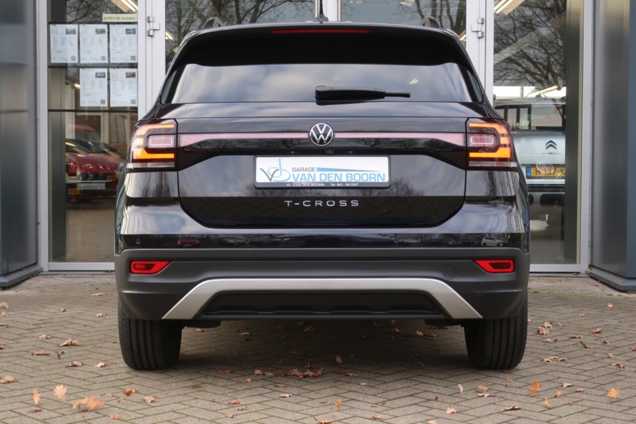 Volkswagen T-Cross 1.0 TSI 110PK UNITED, Apple Carplay/ Android Auto, Clima, etc.