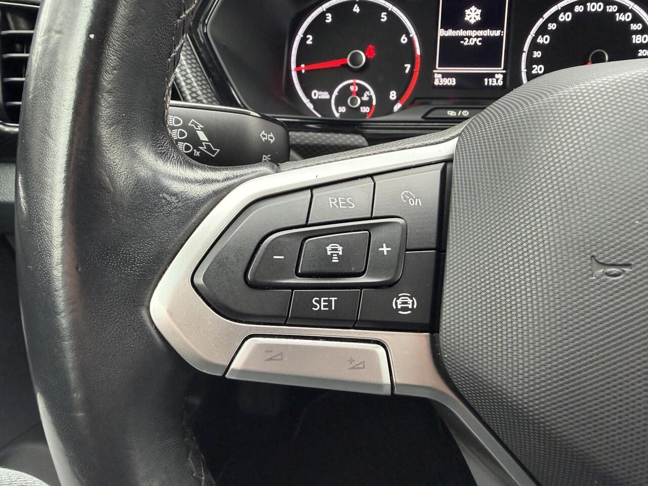 Volkswagen T-Cross 1.0 TSI Life | 110 PK | CarPlay | Adaptive Cruise | PDC Voor + Achter |