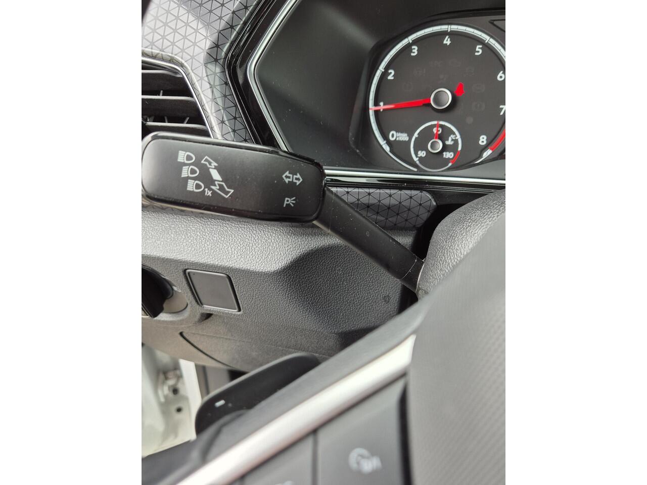 Volkswagen T-Cross 1.0 TSI Face lift Model !! AUTOMAAT! NAVI