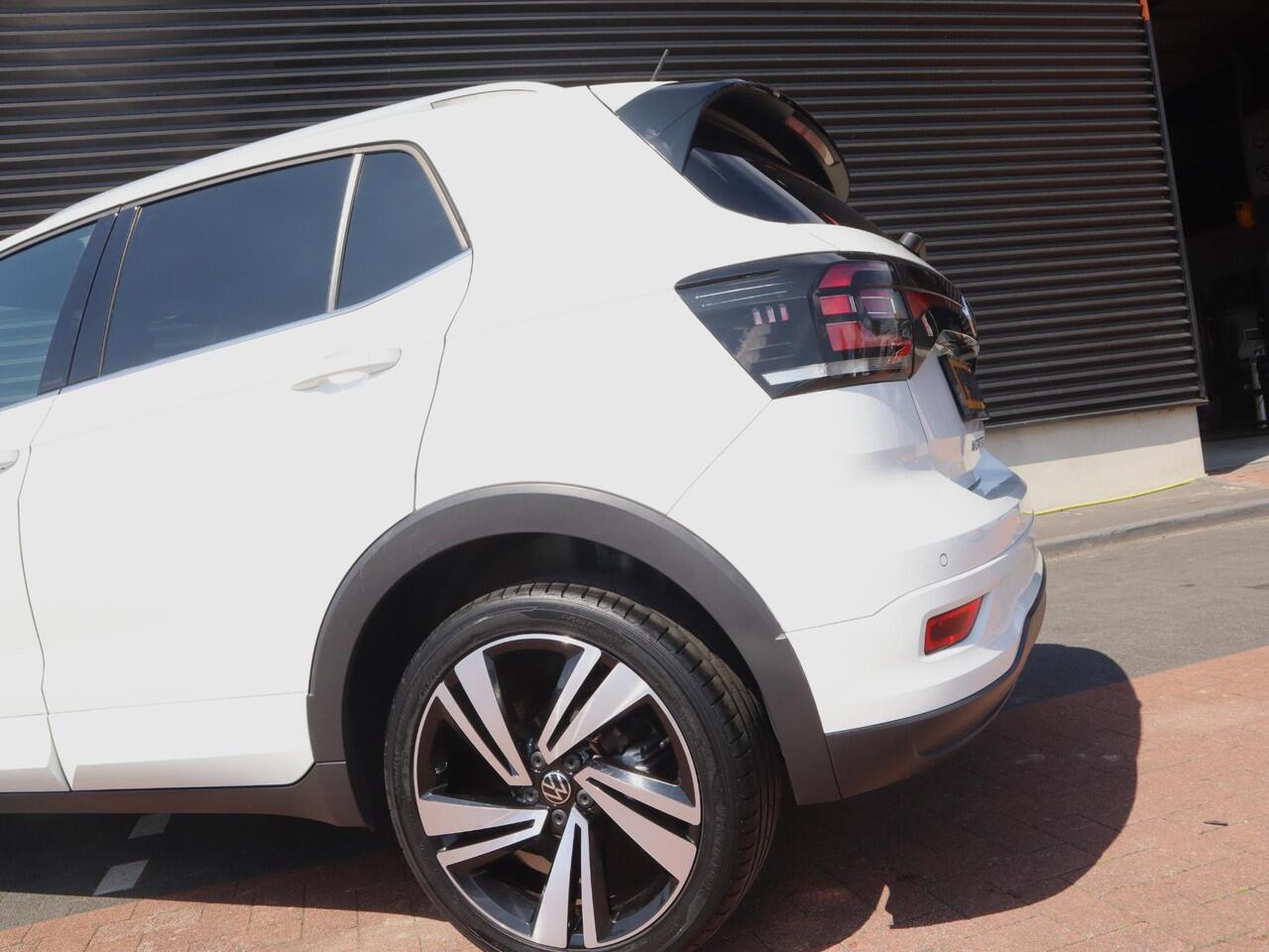 Volkswagen T-Cross 1.0 TSI R-Line | Clima | Adapt. Cruise | Navi | Velours | PDC V+A+Cam | LED | Carplay |