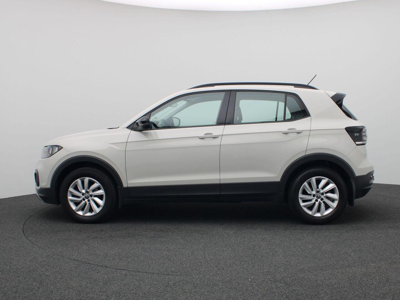 Volkswagen T-Cross 1.5 TSI Life 150PK DSG airco, apple carplay, parkeersensoren voor en achter, elektrisch inklapbare buitenspiegels, trekhaak, lichtmetalenvelgen