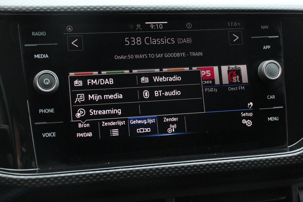 Volkswagen T-Cross 1.0 TSI 110pk DSG Life | Navigatie | Apple Carplay/Android Auto | Adaptive Cruise Control | Camera | Parkeersensoren | Stoelverwarming | Climatronic | Lane Assist