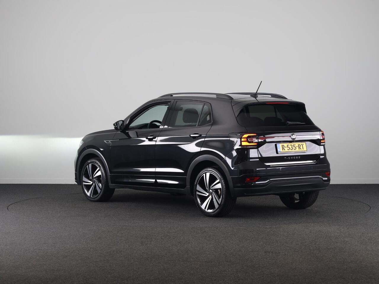 Volkswagen T-Cross 1.0 TSI R-Line 110Pk DSG | Navigatie | Parkeercamera | Digitaal dashboard |