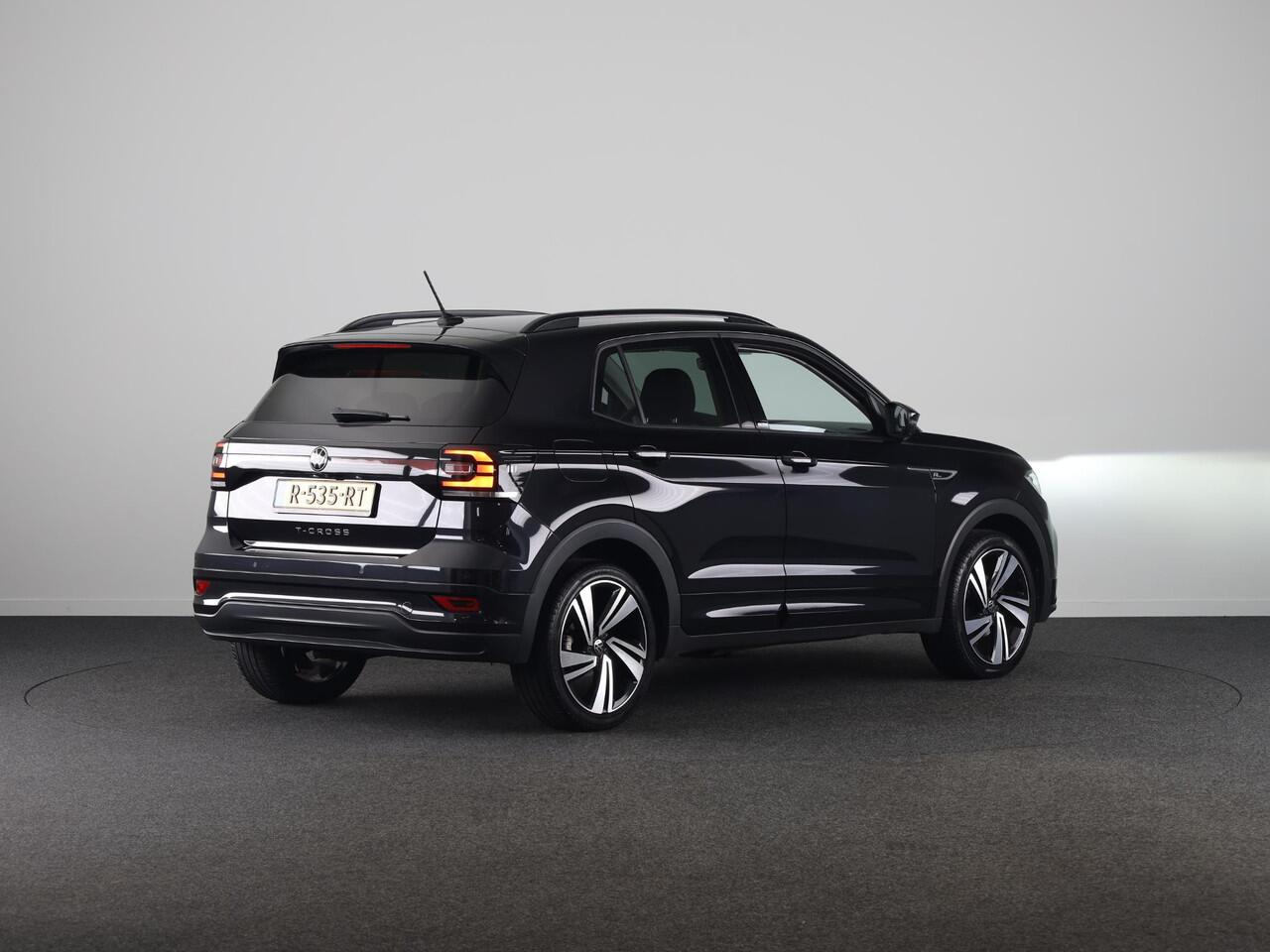 Volkswagen T-Cross 1.0 TSI R-Line 110Pk DSG | Navigatie | Parkeercamera | Digitaal dashboard |