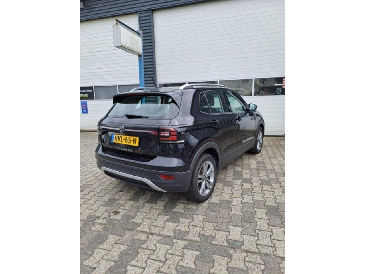 Volkswagen T-Cross 1.0 TSI STYLE Virtual Cockpit!