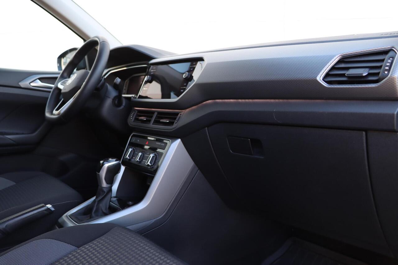 Volkswagen T-Cross 1.0 TSI Life Business 110pk DSG7 IQ. Drive | Dodehoeksensor | Carplay | Parkassist