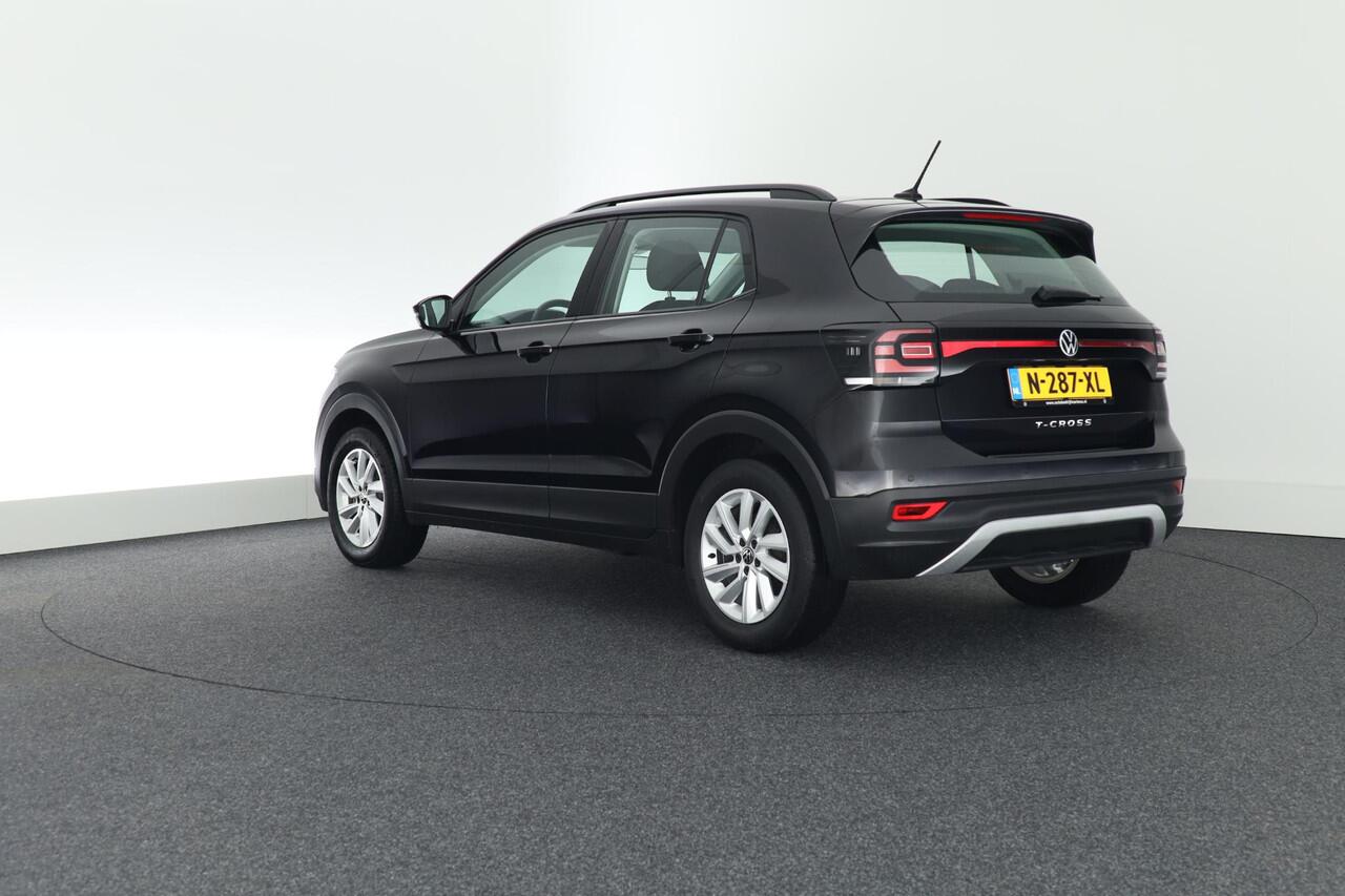 Volkswagen T-Cross 1.0 TSI 95pk Life Navigatie Adaptive Cruise Airco