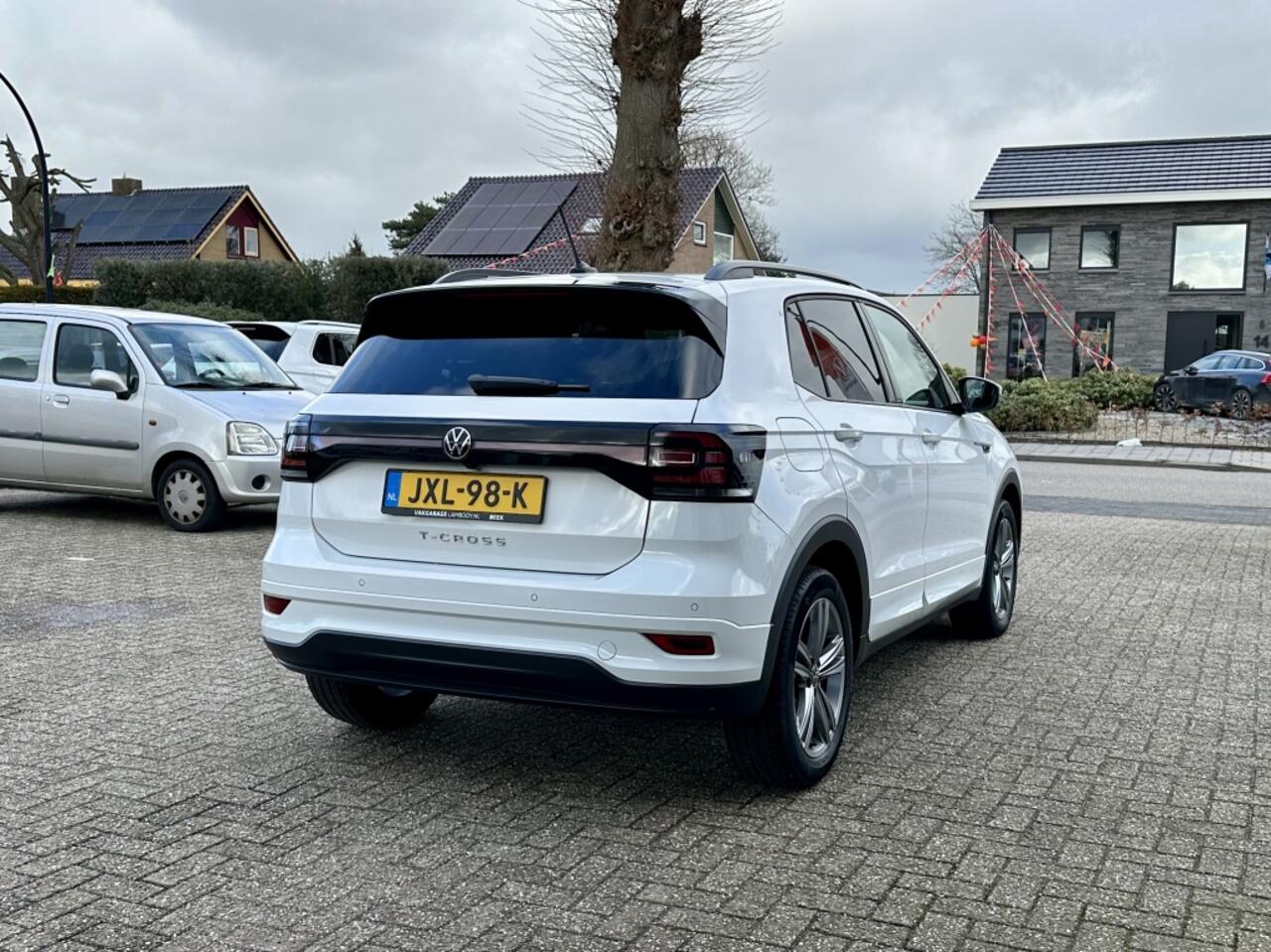 Volkswagen T-Cross 1.0 TSI R-Line 110PK Camera Navi Carplay