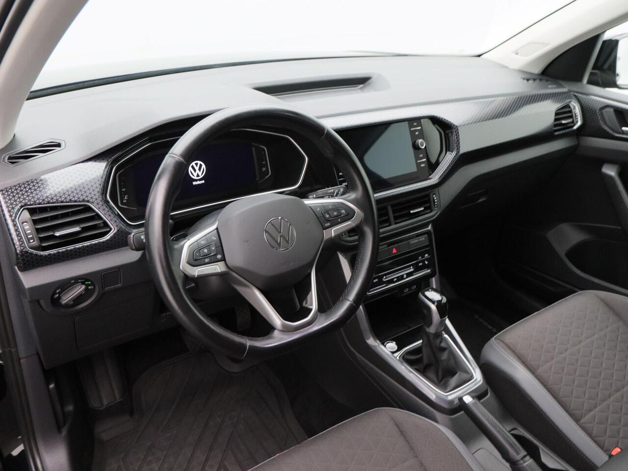 Volkswagen T-Cross 1.5 TSi 150 Pk Automaat R-Line | Stoelverwarming | Adaptive Cruise | Beats Audio | Camera| Climatronic | 18 Inch | 66.728 Km !!