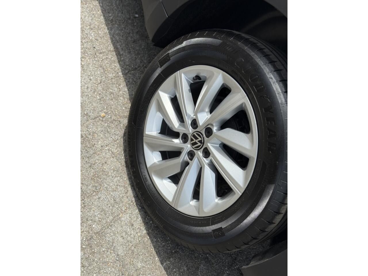 Volkswagen T-Cross T-Cross 1.0 TSI Life | Camera | Carplay | vol opties |