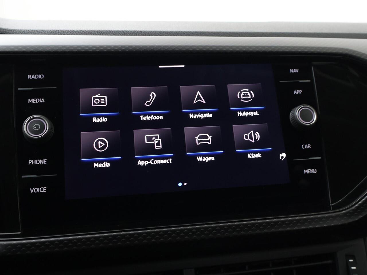 Volkswagen T-Cross 1.0 TSI Life | 110 PK | Adaptive cruise control | Parkeersensoren | Apple Carplay/Android Auto |