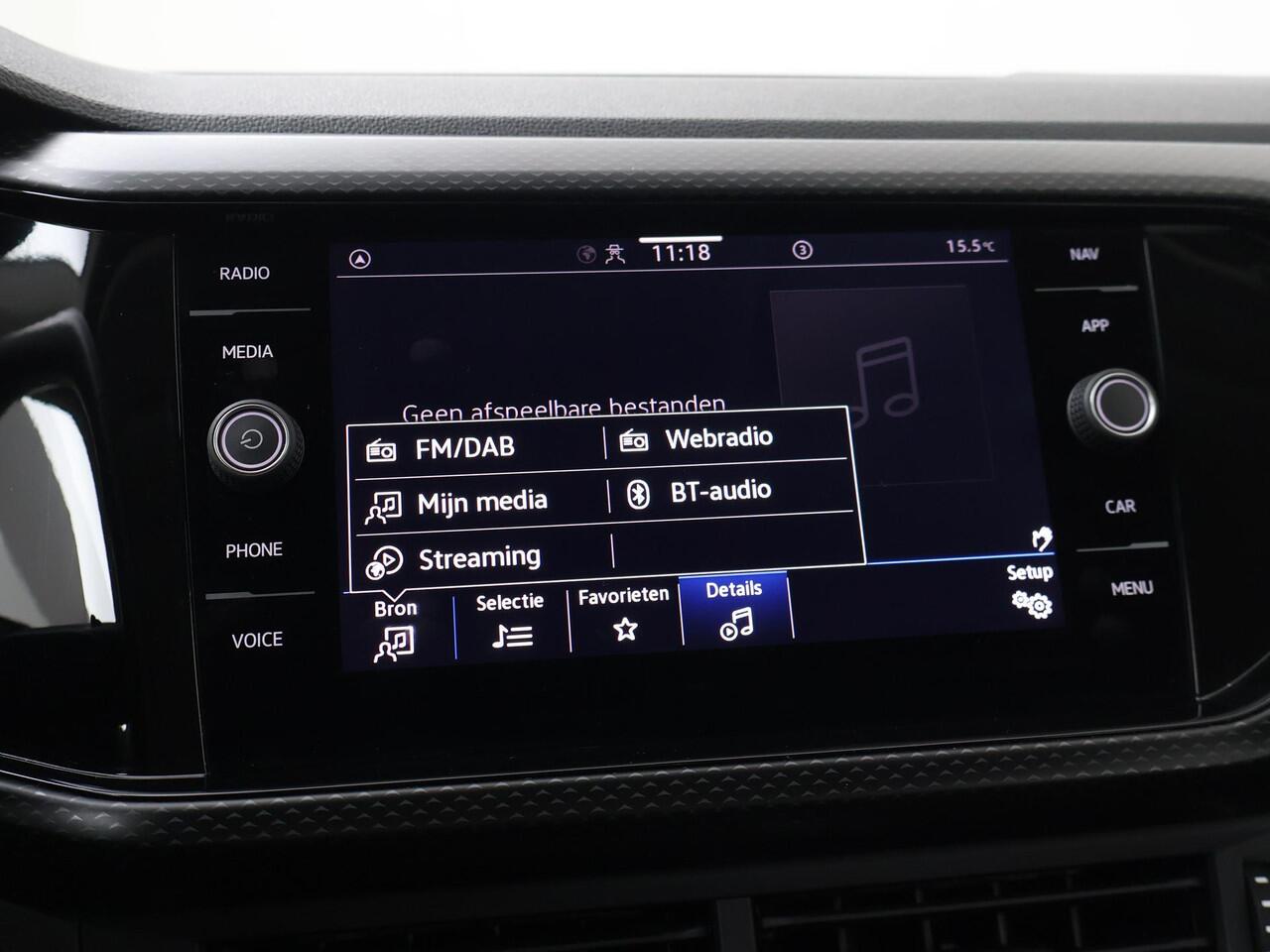 Volkswagen T-Cross 1.0 TSI Life | 110 PK | Adaptive cruise control | Parkeersensoren | Apple Carplay/Android Auto |