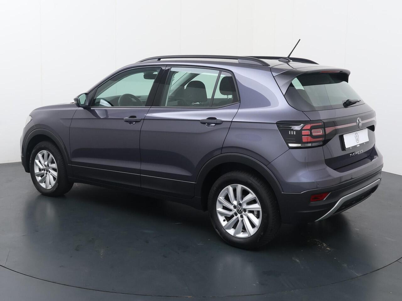 Volkswagen T-Cross 1.0 TSI Life | 110 PK | Adaptive cruise control | Parkeersensoren | Apple Carplay/Android Auto |