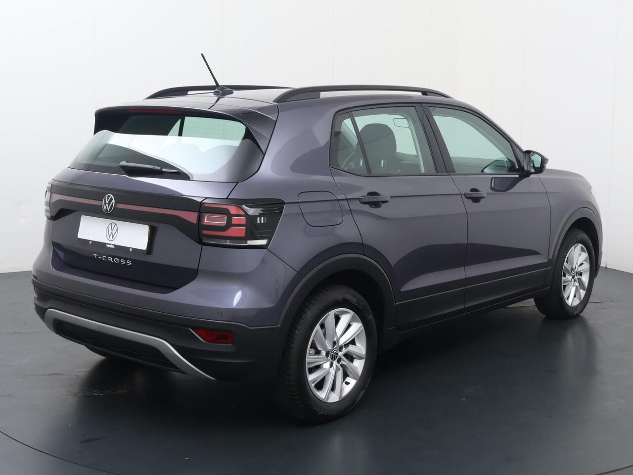 Volkswagen T-Cross 1.0 TSI Life | 110 PK | Adaptive cruise control | Parkeersensoren | Apple Carplay/Android Auto |