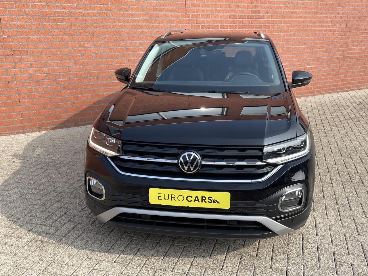 Volkswagen T-Cross 1.0 TSI 110pk DSG Style | Navigatie | Apple Carplay / Android Auto | Camera | Parkeer sensoren | Dab | Winterpakket | Digitale Cockpit