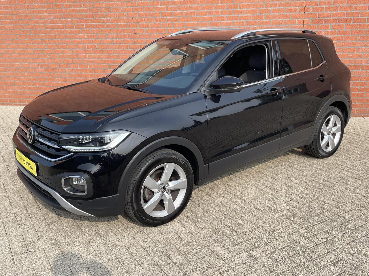 Volkswagen T-Cross 1.0 TSI 110pk DSG Style | Navigatie | Apple Carplay / Android Auto | Camera | Parkeer sensoren | Dab | Winterpakket | Digitale Cockpit