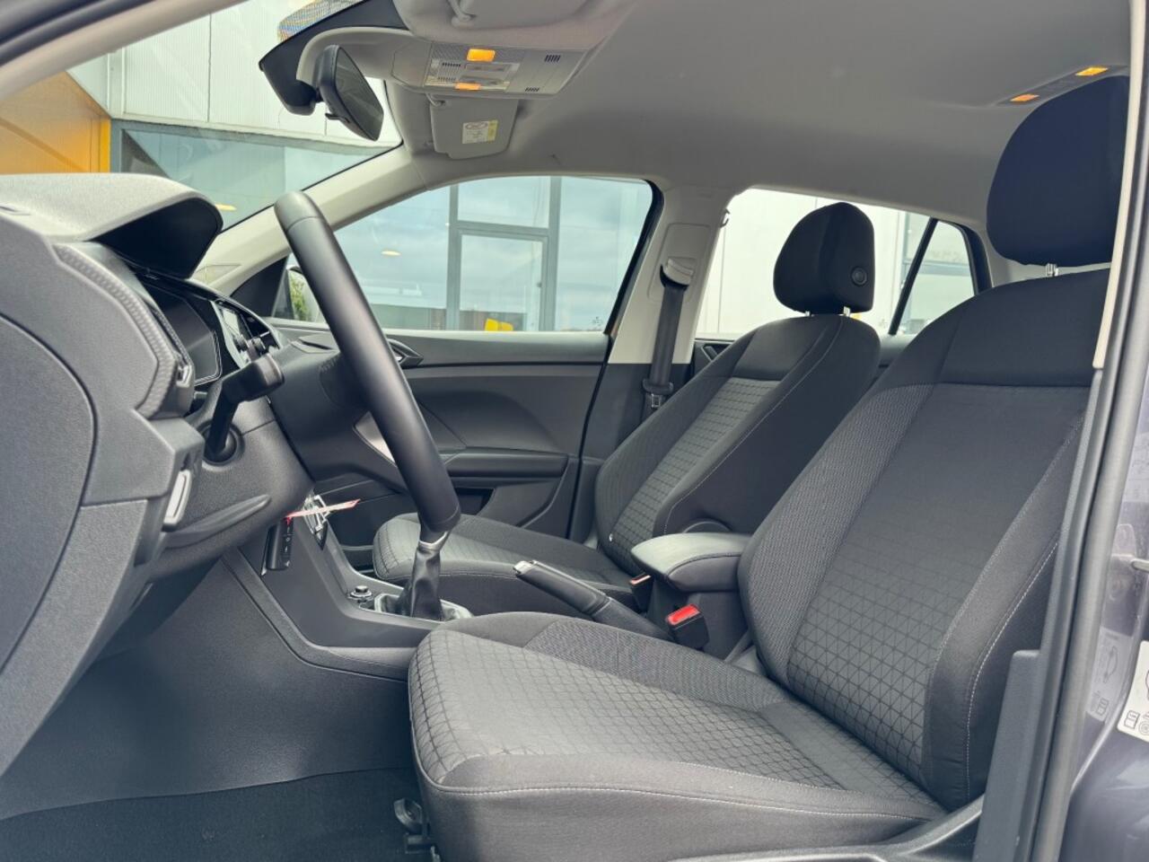 Volkswagen T-Cross 1.0 TSI 110 pk Life Navi/Apple/Android - digital cockpi