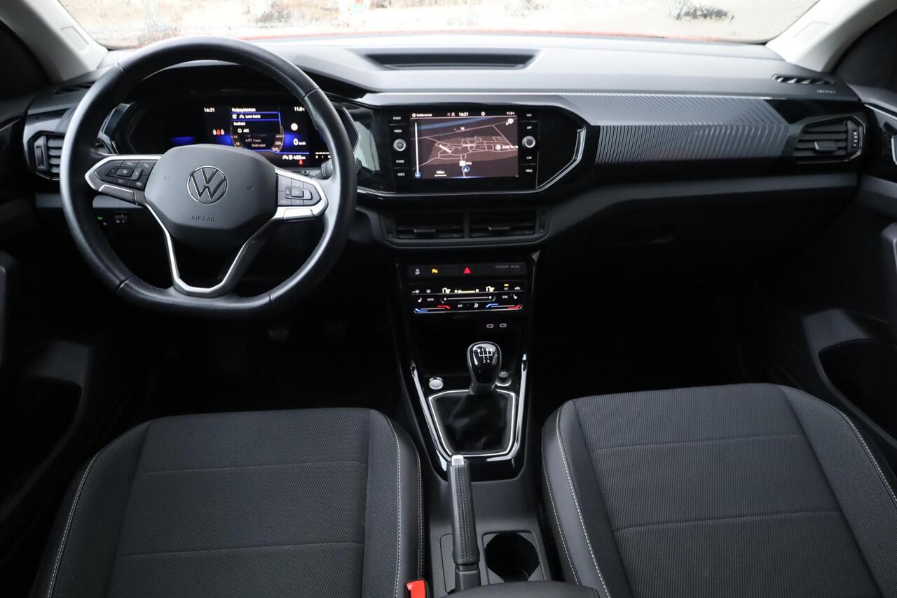 Volkswagen T-Cross 1.0 TSI Life PL ¤533 p/m* 70KW/95PK, 13983KM! Life, automatische airco, PDC voor en achter, Comfort pakket, Multimedia pakket Black Design pakket