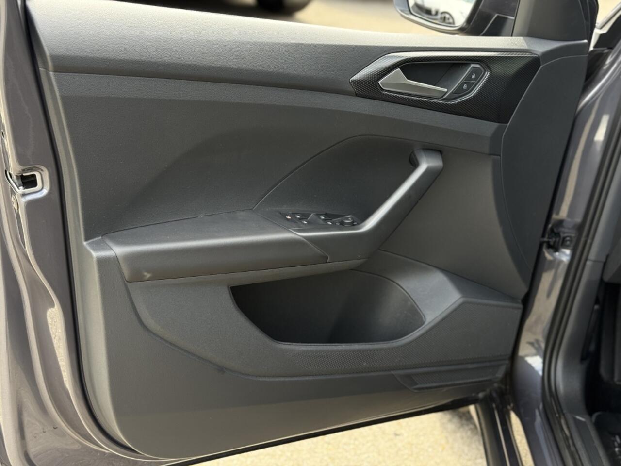 Volkswagen T-Cross T-Cross 1.0 TSI Life | Camera | Carplay | vol opties |