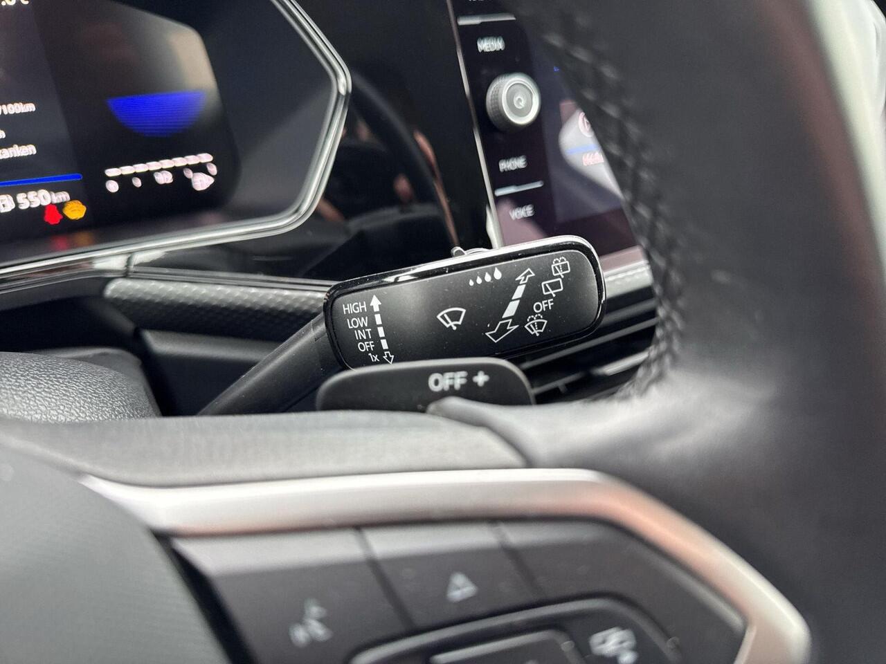 Volkswagen T-Cross 1.0 TSI Life | A-Clima | Camera | PDC |