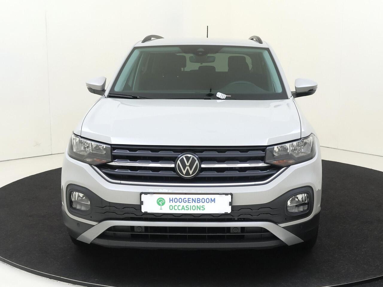 Volkswagen T-Cross 1.0 TSI Life | Stoelverwarming | Navigatie | Adaptieve cruise control | Keyless | Parkeersensoren | Achteruitrijcamera | CarPlay |