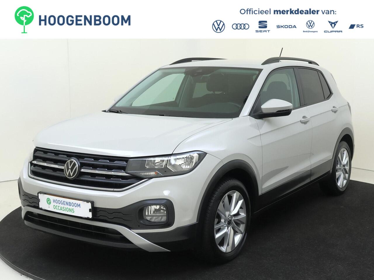 Volkswagen T-Cross 1.0 TSI Life | Achteruitrijcamera | CarPlay | Adaptieve cruise control | Airco | Elektrisch inklapbare | Lane- en frontassist |