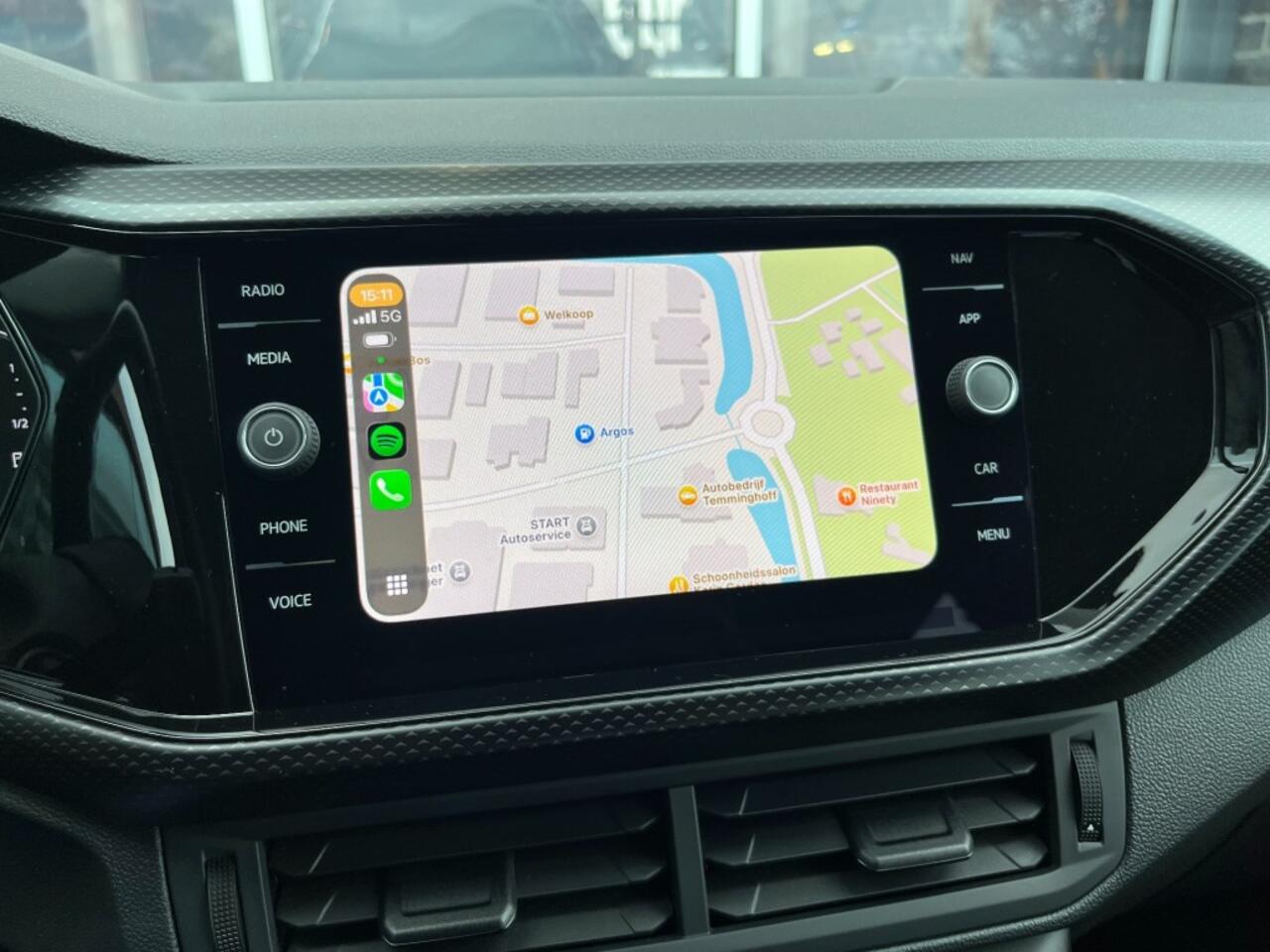 Volkswagen T-Cross 1.0 TSI DSG LIFE - VIRTU - STOELV. - LM.