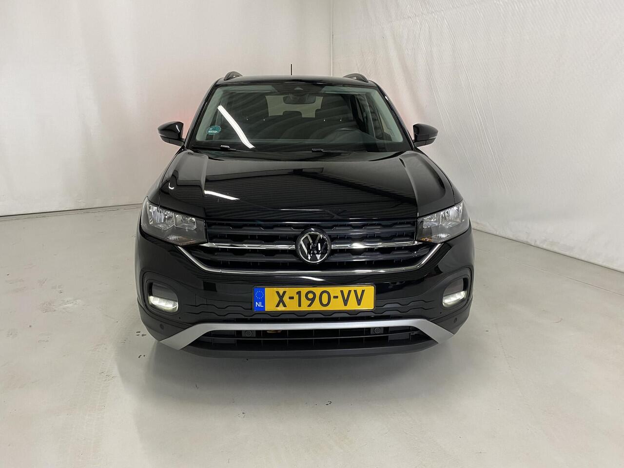Volkswagen T-Cross 1.0 TSI Style Camera Virtual cockpit Applecarplay 17inch Adaptive cruise